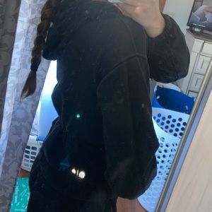 -black lululemon hoodie